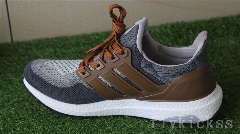 Adidas ultra boost Grey Khaki